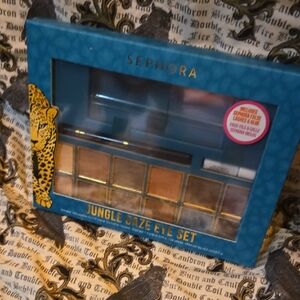 Sephora Jungle Gaze Eye Set - Gold and Tan Palette